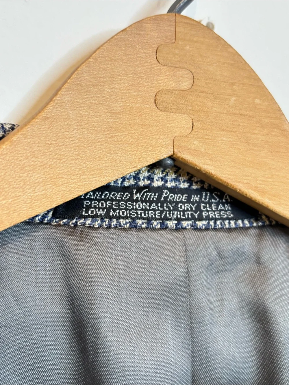 Lincoln Square Plaid Blazer Suit Jacket Dark Academia Grey Tan Sports Coat 42R